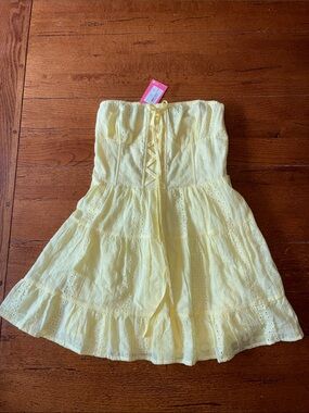 Edikted Pale Yellow Strapless Eyelet Tiered Skater Skirt